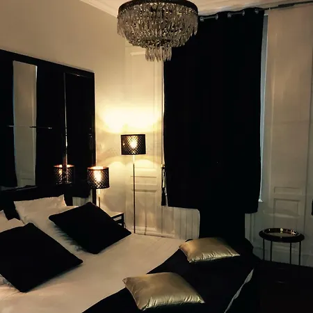 La Galerie Des Glaces Apartament