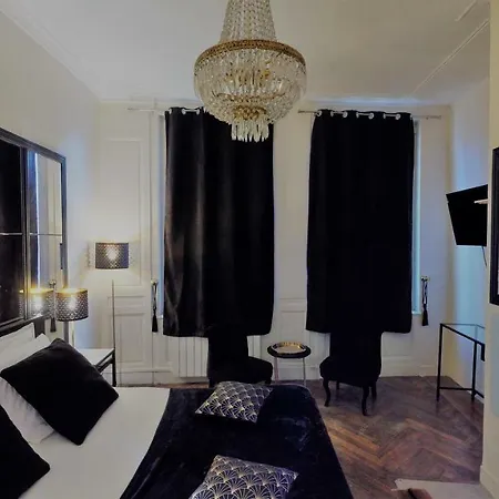 La Galerie Des Glaces Apartament